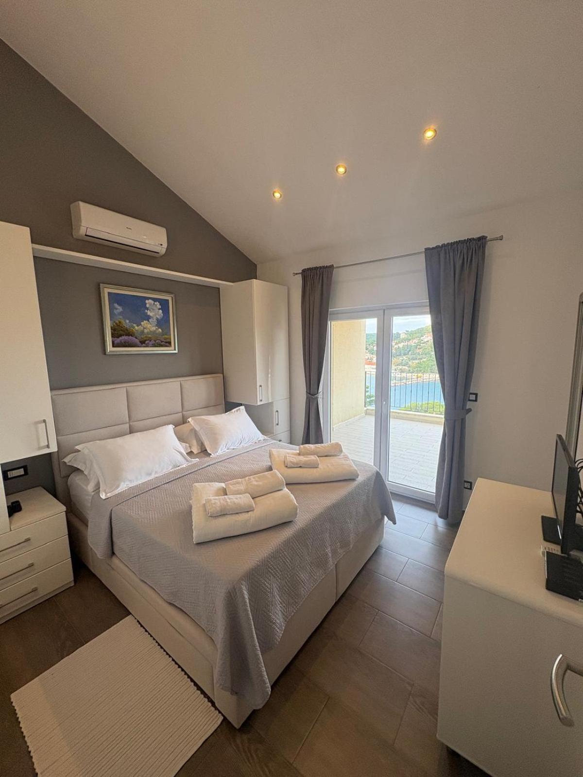 Apartament Deluxe Jelsa Jelsa  Zewnętrze zdjęcie