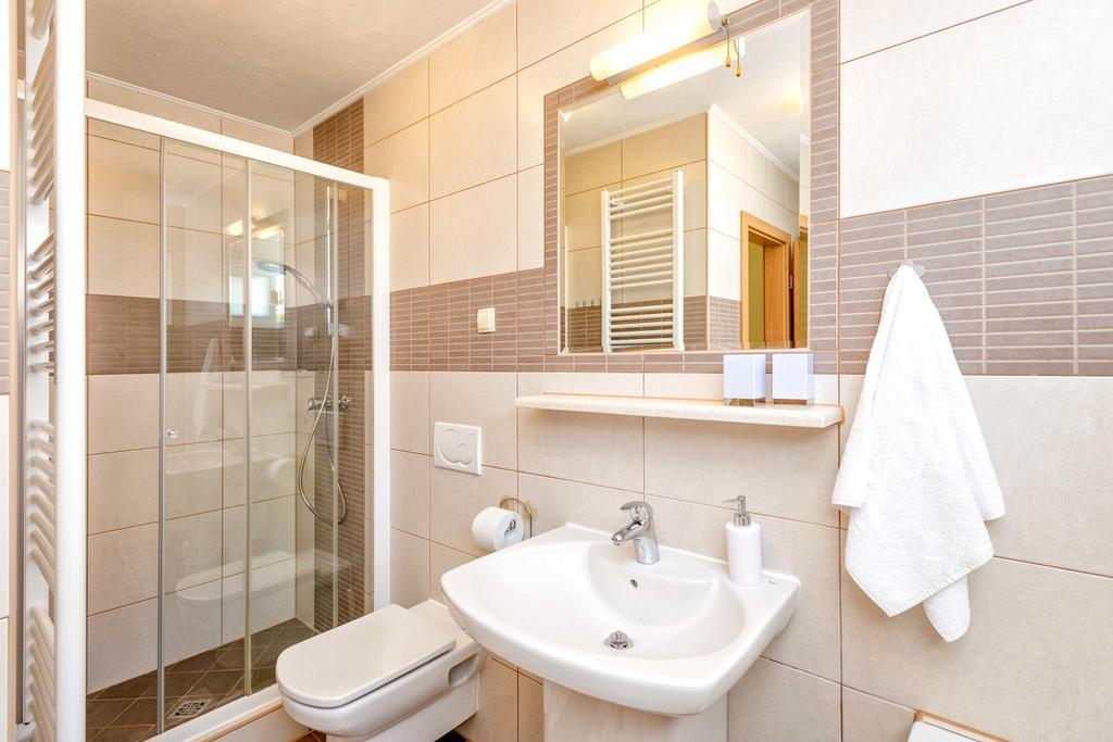 Apartament Deluxe Jelsa Jelsa  Zewnętrze zdjęcie